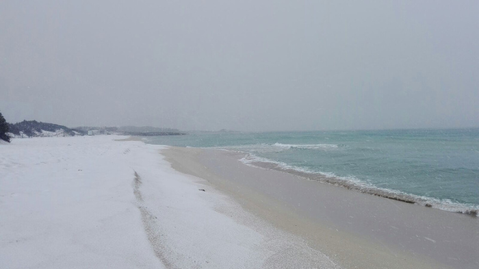 spiaggia-punta-prosciutto-neve